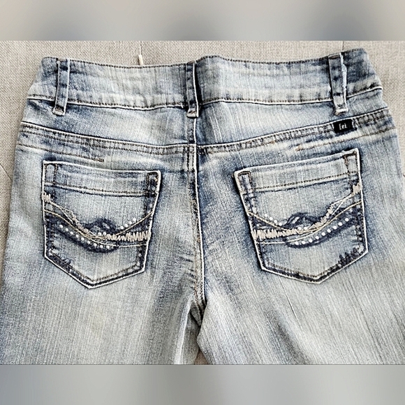 ๐ NWOT Lei Juniors Rare Vintage Light Wash Blue Gray Boot Cut Jeans Size 7๐ - Picture 8 of 10